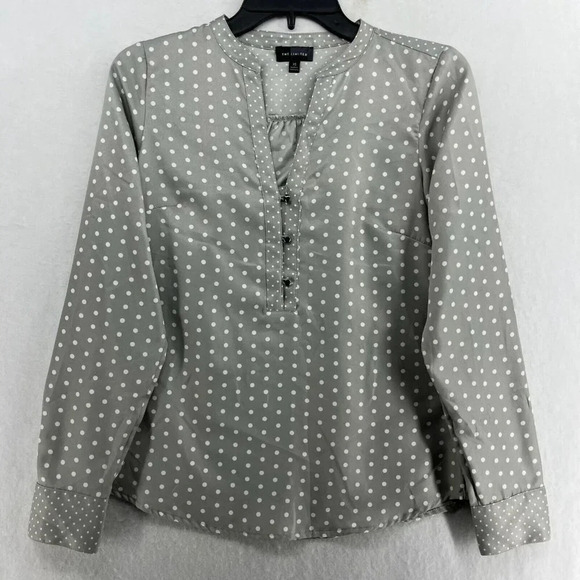 The Limited Blouse Women's Sz XS Gray Polka Dot Button-Up V-Neck Regular Fit - Picture 1 of 12